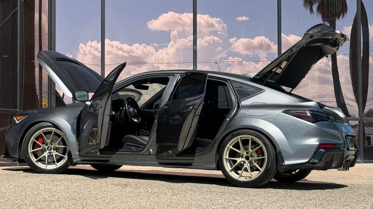 Used 2024 Acura Integra Type S FWD image 28