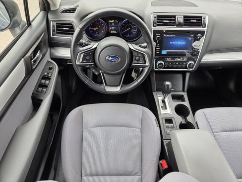 Used 2018 Subaru Outback 2.5i Premium AWD/4WD image 13