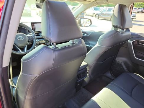 Used 2020 Toyota RAV4 Limited w/ Limited Grade Weather Package AWD/4WD image 12