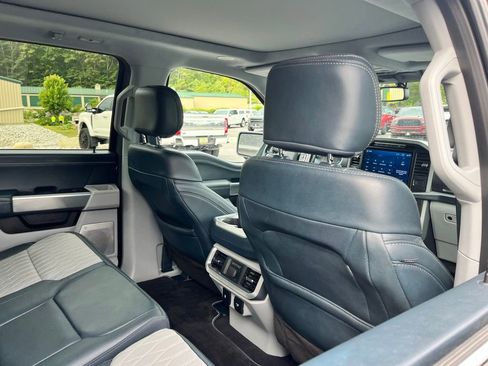 Used 2023 Ford F150 Limited image 19