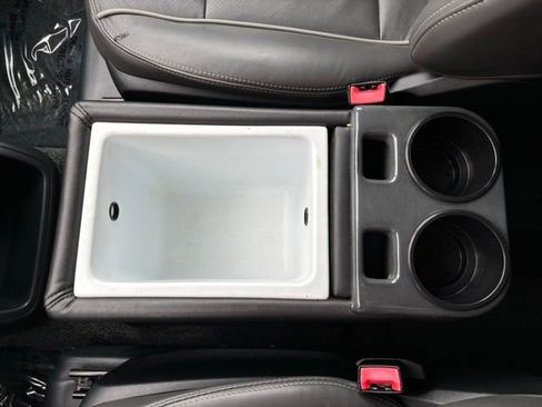 Used 2019 Mercedes-Benz Metris Passenger image 40