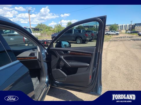 Used 2018 Audi Q5 2.0T Premium Plus AWD/4WD image 16
