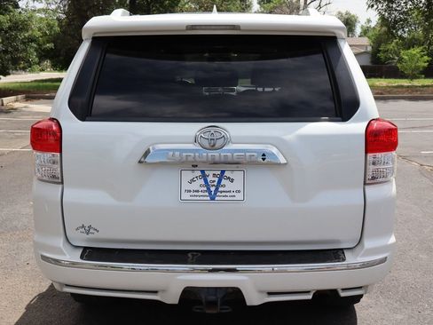 Used 2013 Toyota 4Runner Limited AWD/4WD image 6