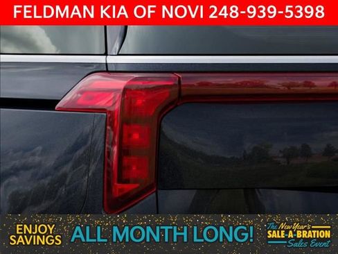 New 2026 Kia Carnival LXS image 11