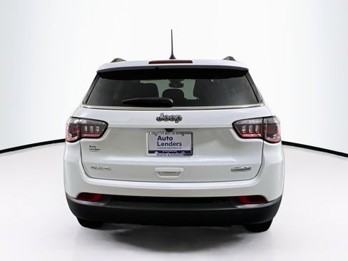 Used 2022 Jeep Compass Latitude image 6