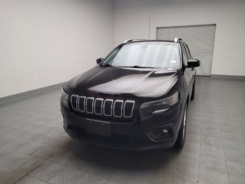 Used 2019 Jeep Cherokee Latitude w/ Popular Appearance Group FWD image 15
