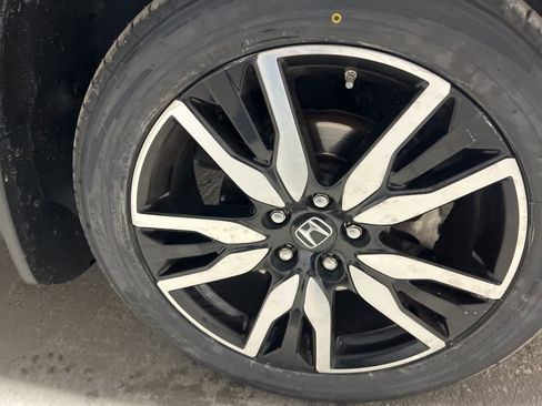 Used 2022 Honda Pilot Touring image 48