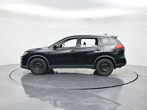 Used 2018 Nissan Rogue S image 7
