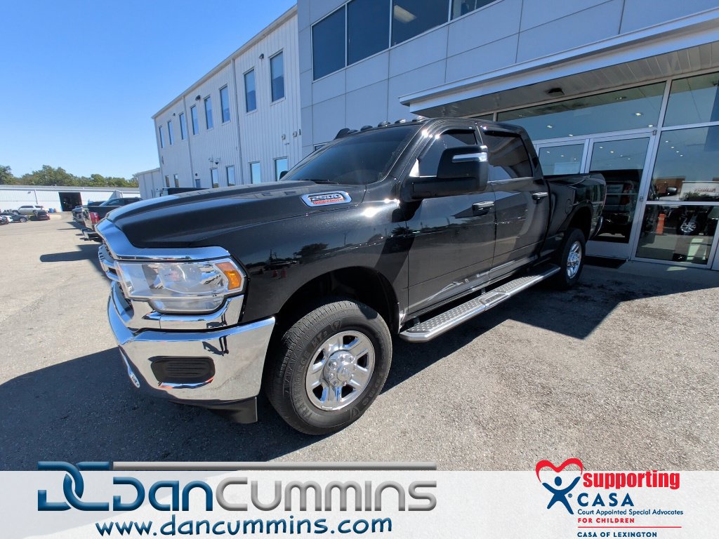 Used 2024 RAM 2500 Tradesman w/ Chrome Appearance Group AWD/4WD image 1