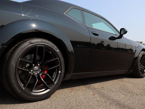 Used 2023 Dodge Challenger SRT Hellcat Widebody image 36