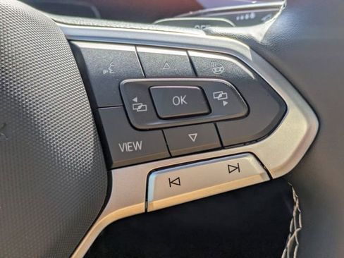 Used 2026 Volkswagen Atlas Cross Sport SE FWD image 28