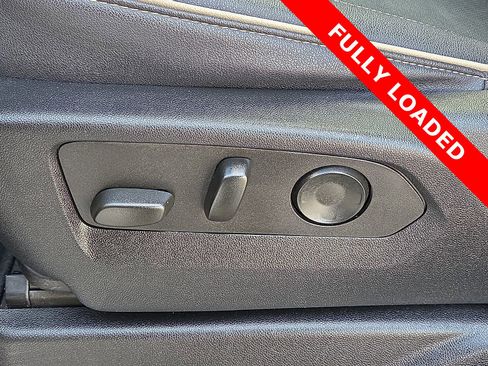 Used 2023 Chevrolet Tahoe Premier image 16