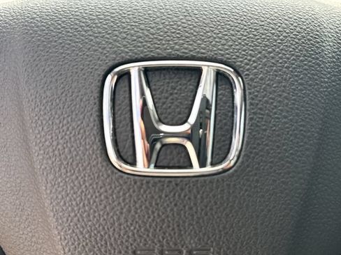 Used 2018 Honda Odyssey EX-L image 50