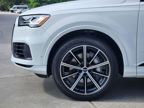 Used 2022 Audi Q7 3.0T Premium Plus AWD/4WD image 10