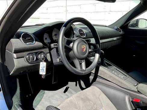 Certified 2024 Porsche 718 Cayman GT4 RS image 4