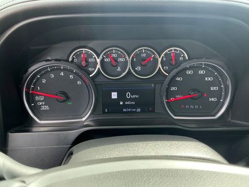 Used 2020 Chevrolet Silverado 1500 LTZ w/ LTZ Premium Package AWD/4WD image 28