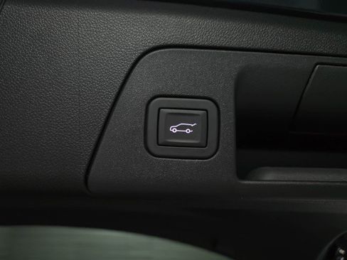 Used 2026 Buick Envision Sport Touring AWD/4WD image 43