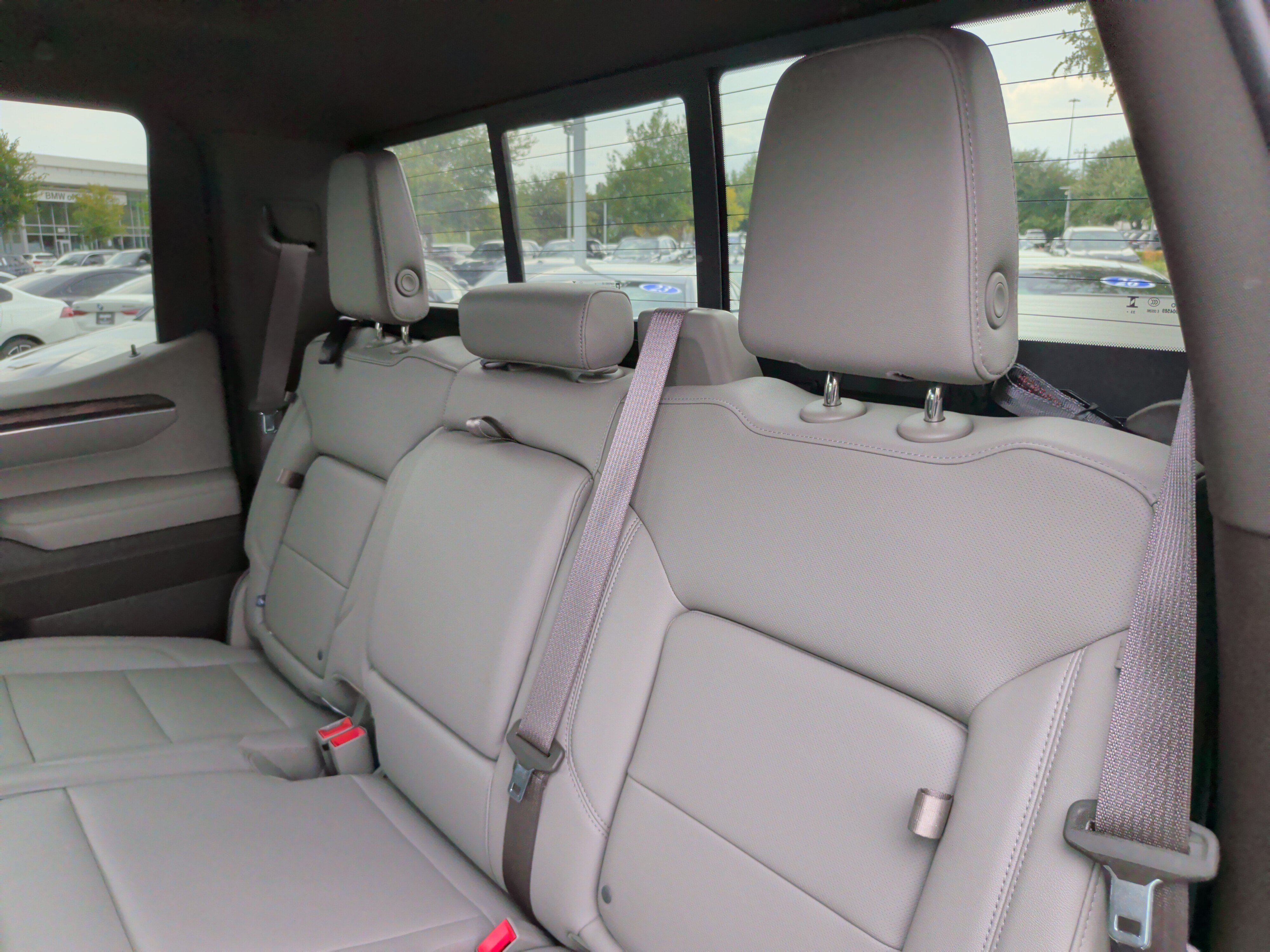 Used 2024 GMC Sierra 1500 SLT w/ SLT Premium Plus Package AWD/4WD image 34