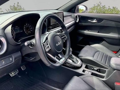 Used 2023 Kia Forte GT-Line w/ GT-Line Premium Package FWD image 11