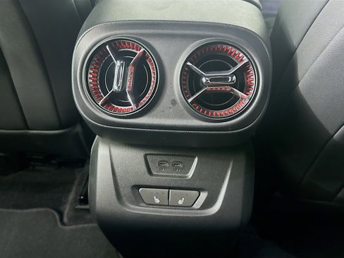 Used 2024 Chevrolet Blazer EV RS AWD/4WD image 28