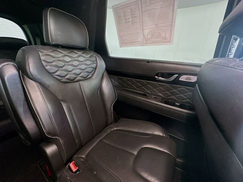Used 2022 Hyundai Palisade Calligraphy w/ Winter Package image 14