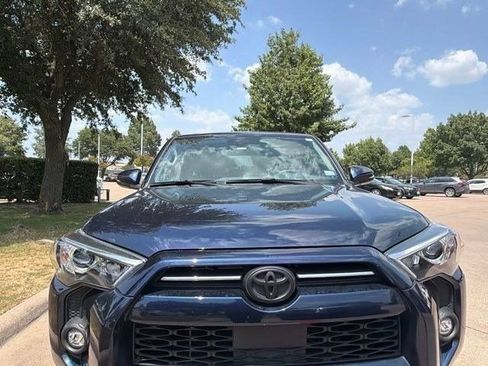 Certified 2024 Toyota 4Runner SR5 Premium w/ Moonroof Package AWD/4WD image 7