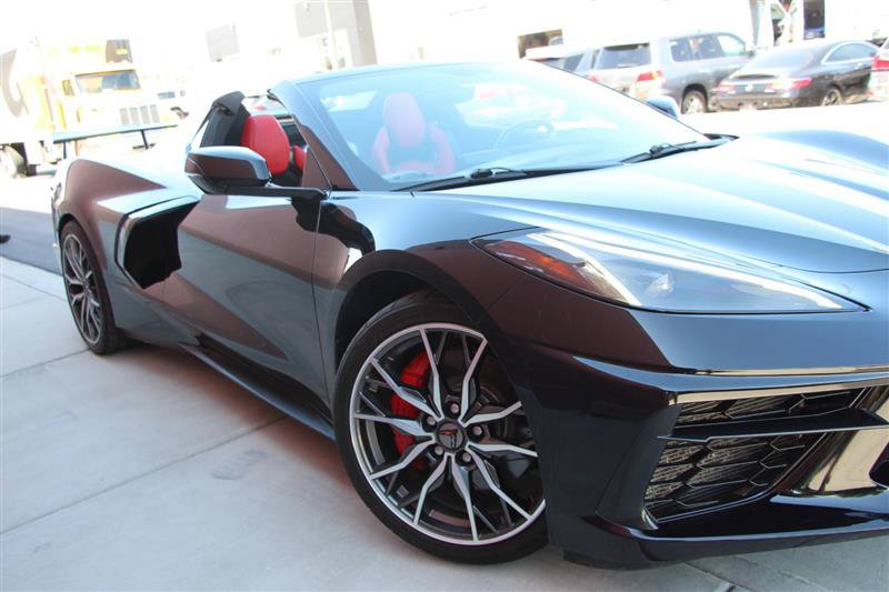 Used 2023 Chevrolet Corvette Stingray Premium Conv w/ Z51 Performance Package RWD image 10