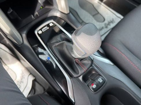 Used 2024 Toyota Corolla Cross AWD Hybrid image 20