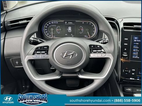 Certified 2024 Hyundai Tucson SEL AWD/4WD image 16