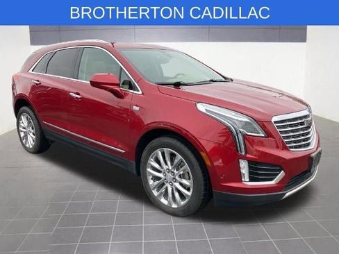 Used 2019 Cadillac XT5 Platinum AWD/4WD image 3