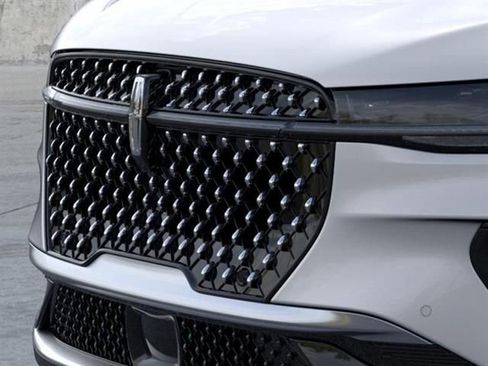 New 2026 Lincoln Nautilus Premier w/ Equipment Group 102A image 17