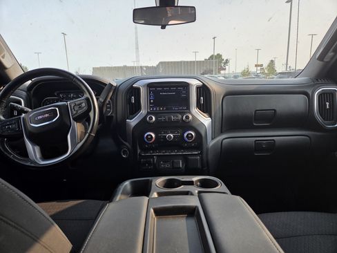 Used 2020 GMC Sierra 1500 SLE w/ SLE Value Package AWD/4WD image 7