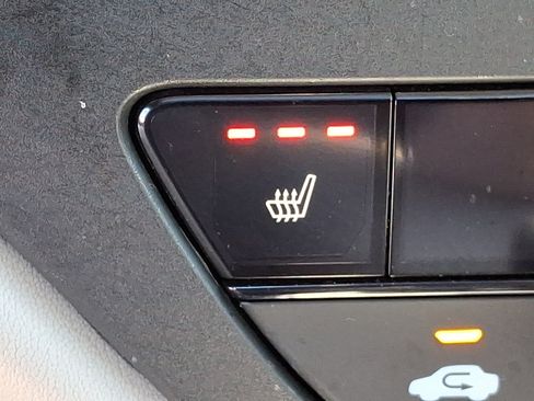 Used 2023 Honda Accord EX image 27