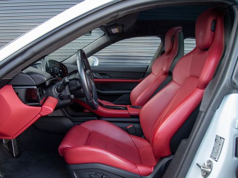 Certified 2020 Porsche Taycan Turbo AWD/4WD image 5