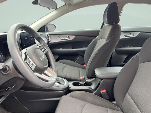 Used 2023 Kia Forte LXS image 14