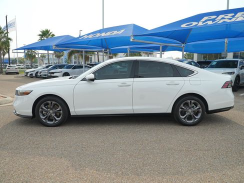 Used 2023 Honda Accord EX-L image 10