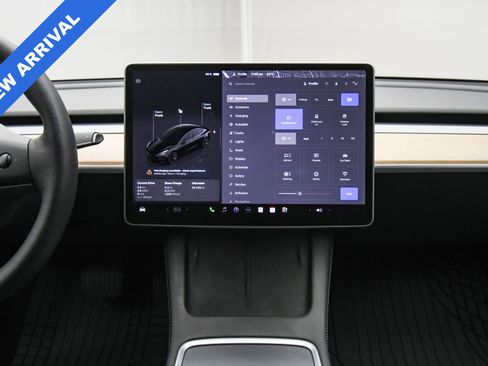 Used 2022 Tesla Model 3 image 38