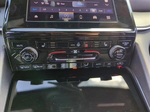 New 2025 Jeep Grand Cherokee L Altitude image 15