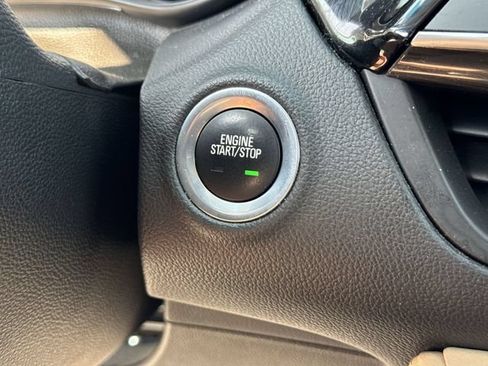 Used 2020 Buick Envision Preferred FWD image 16