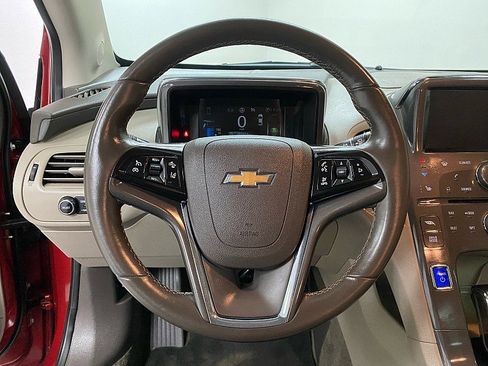 Used 2014 Chevrolet Volt Premium w/ Premium Trim Package image 9