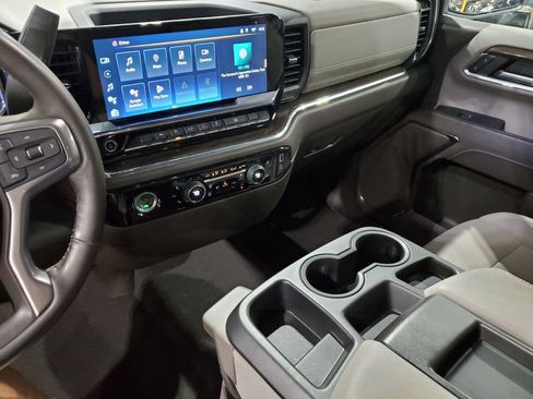Used 2024 Chevrolet Silverado 1500 LT RWD image 25