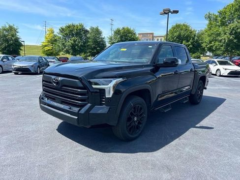 New 2026 Toyota Tundra Limited AWD/4WD image 8