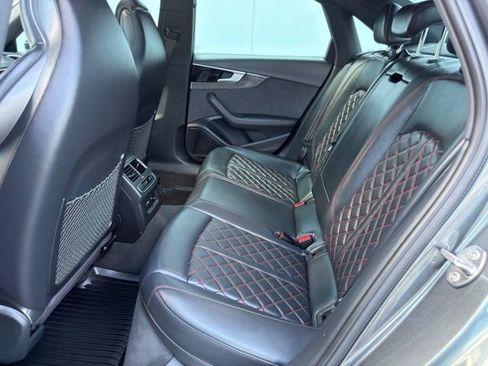 Used 2024 Audi S4 Premium Plus w/ Premium Plus Package AWD/4WD image 21