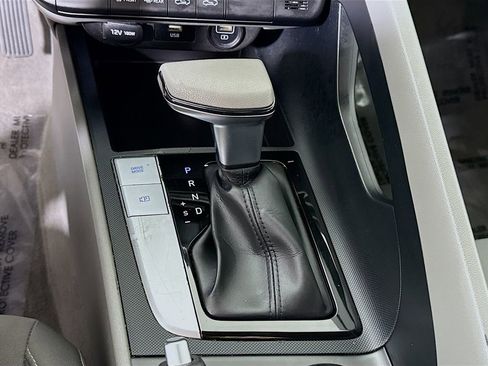 Certified 2021 Hyundai Elantra SEL image 10