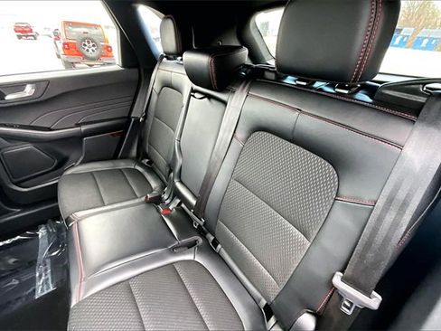 Used 2025 Ford Escape ST-Line Select image 26