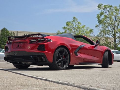 Used 2021 Chevrolet Corvette Stingray Preferred Conv w/ Z51 Performance Package RWD image 15