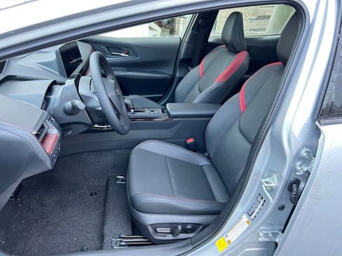 New 2026 Toyota Prius Plug-In Hybrid image 11