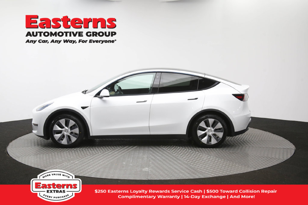 Used 2021 Tesla Model Y Long Range AWD/4WD image 59
