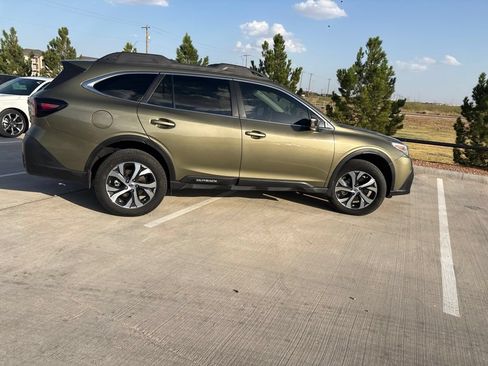 Used 2020 Subaru Outback Limited w/ Popular Package #2 AWD/4WD image 14