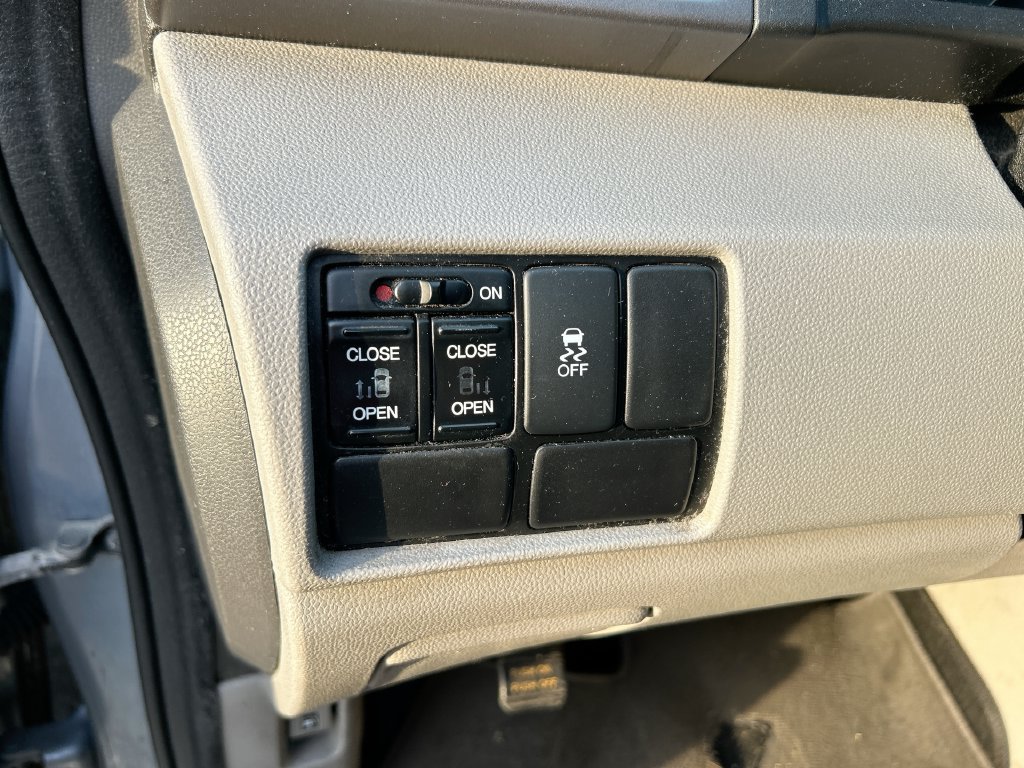 Used 2014 Honda Odyssey EX image 14